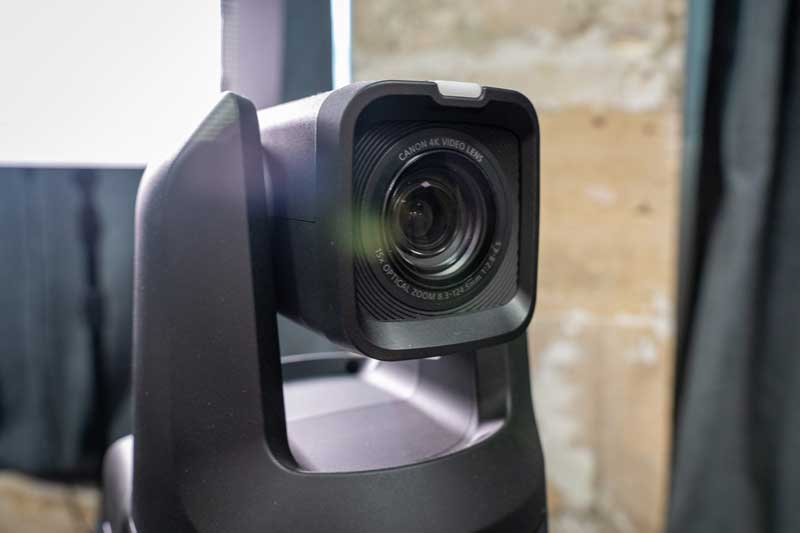 photo de camera dans le studio